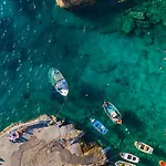 Athevillas Antonis Villa Mína