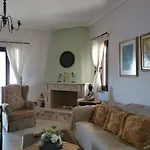 Βίλα Athevillas Antonis Μίνα