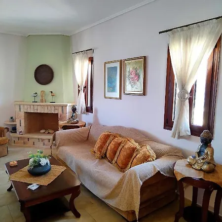 Athevillas Antonis Mína