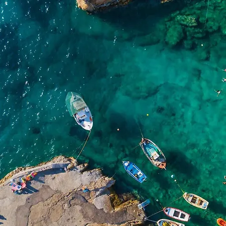 Athevillas Antonis Villa Mína