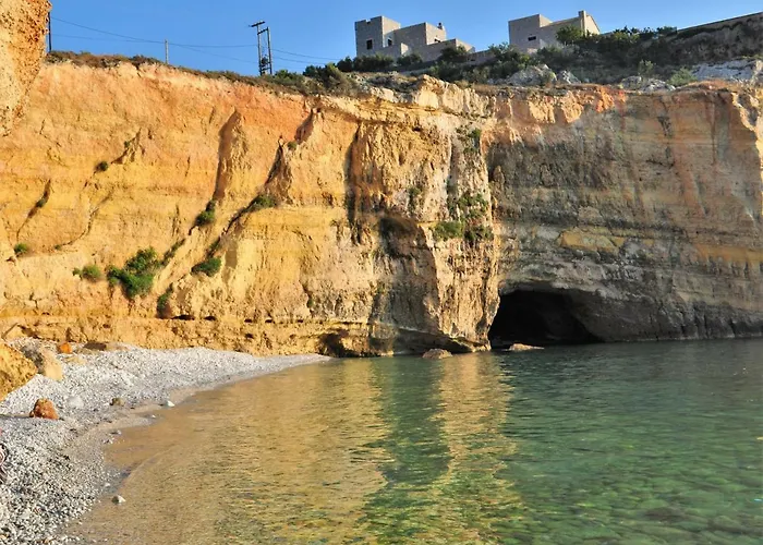 Athevillas Antonis Mína